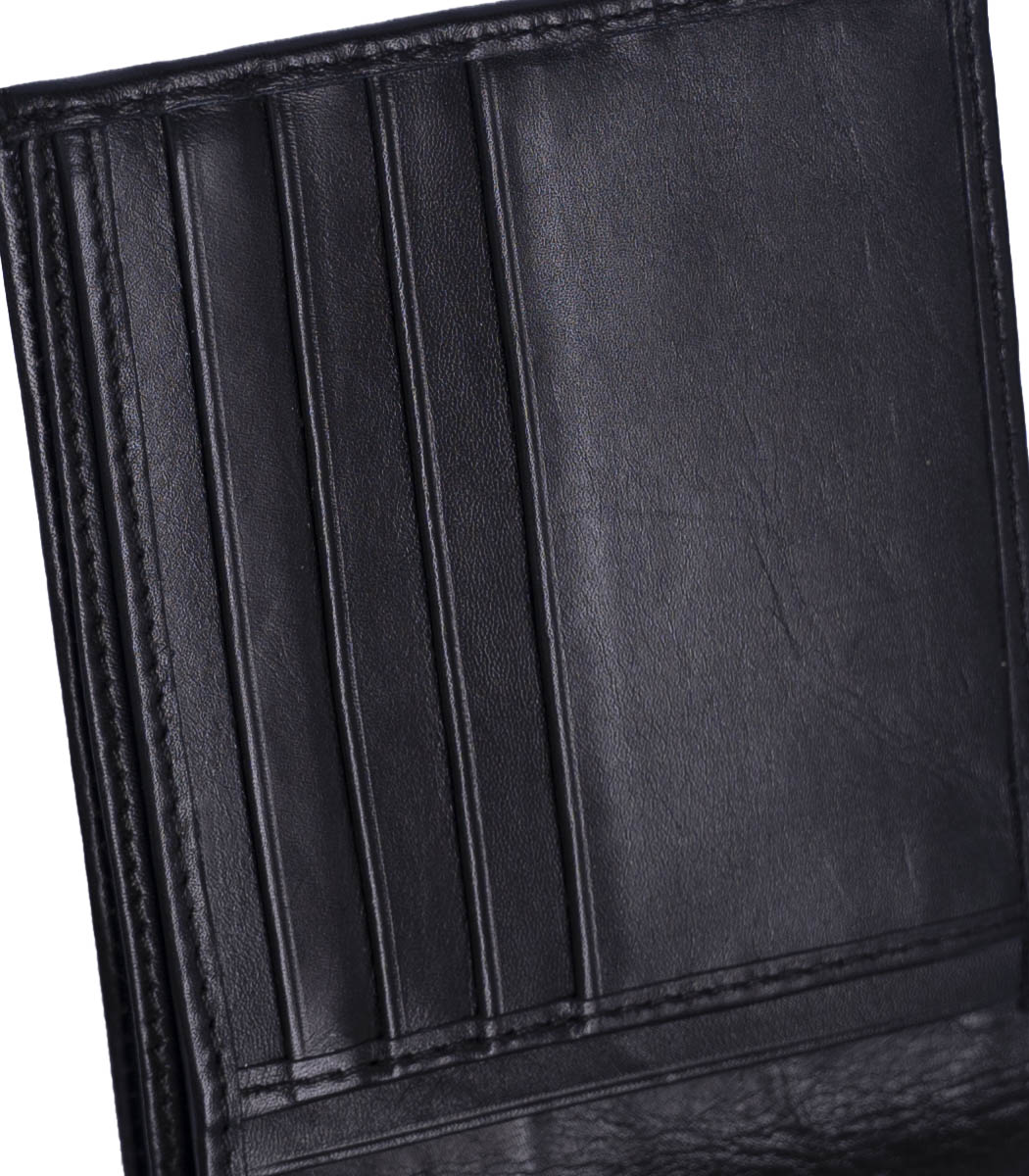 black slim wallet for men